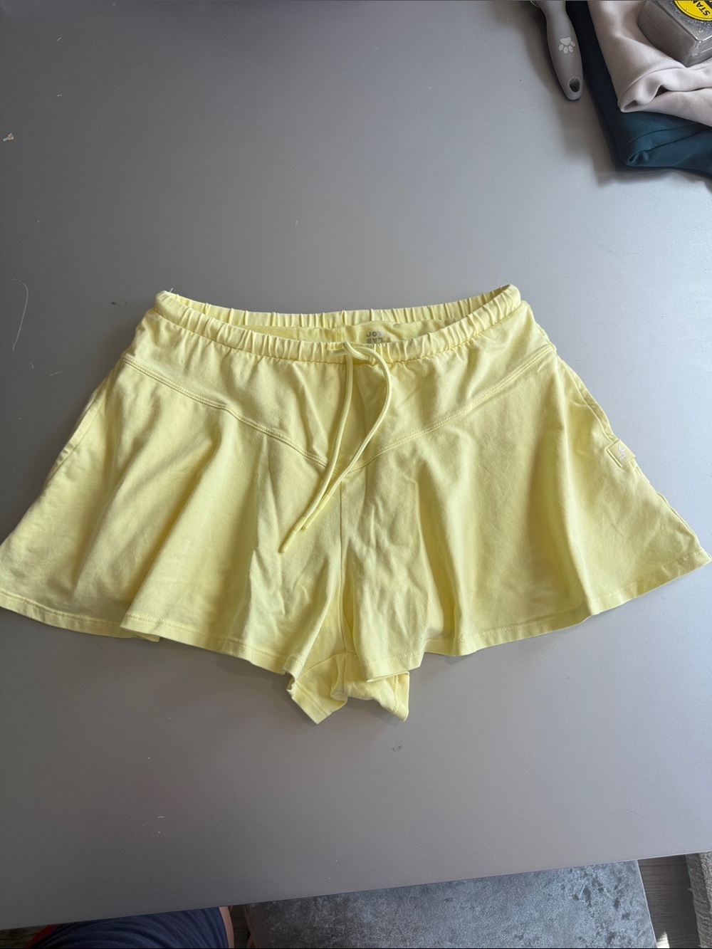 JoyLab Pale Yellow Flared Athletic Shorts